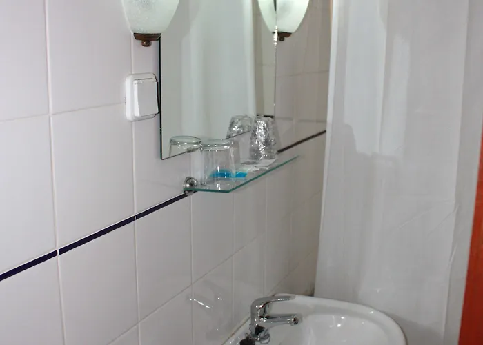 Hotel Dona Leonor 3*